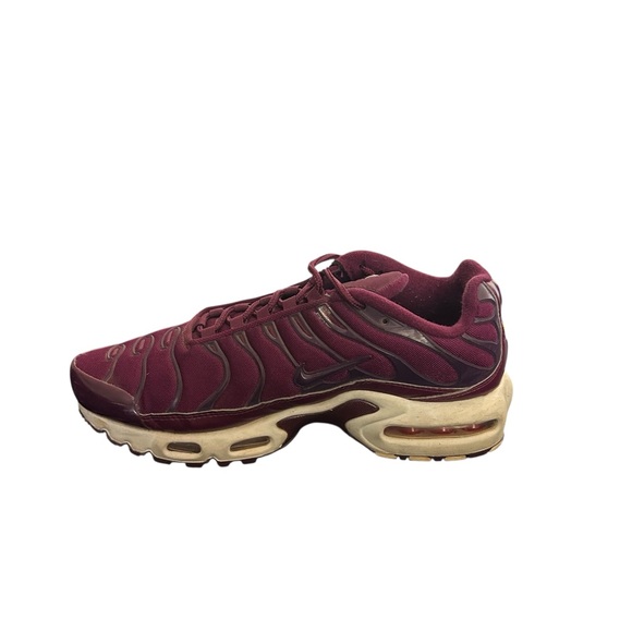 Nike Women’s Air Max Plus TN SE AV912-600 Team Red Shoes Sneakers Size 7.5 - Picture 7 of 12